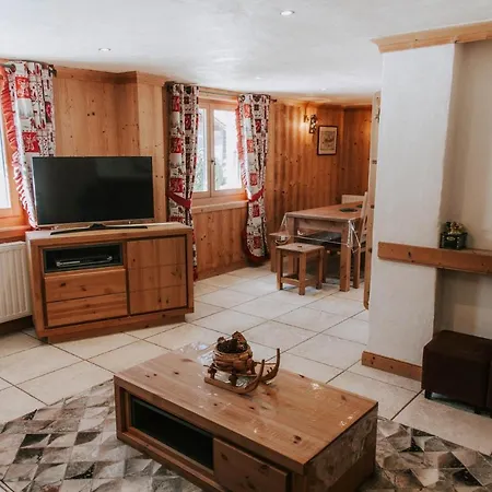 Les De Jean Jeanne - La Bornette Chalet *